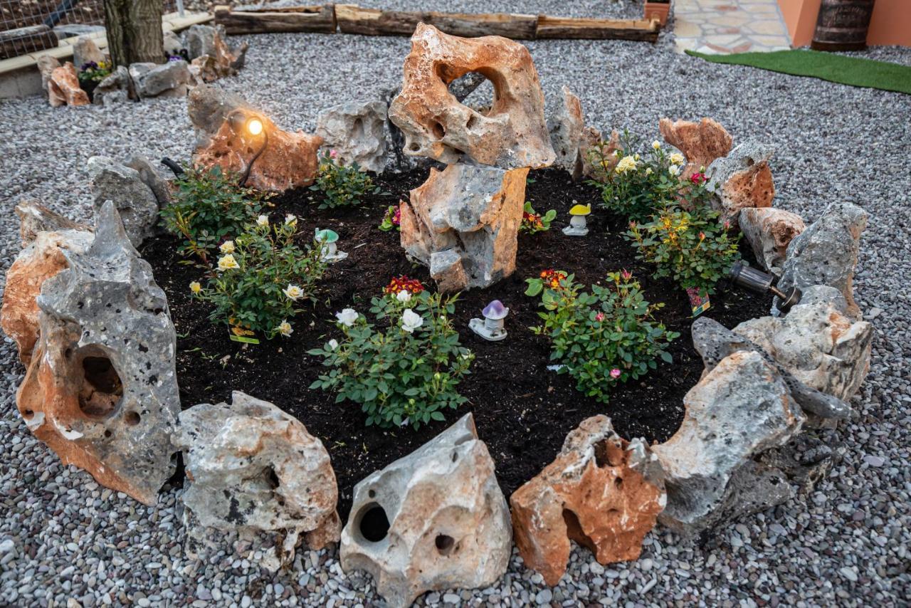 Rock Garden Villa Marandokhórion Eksteriør bilde